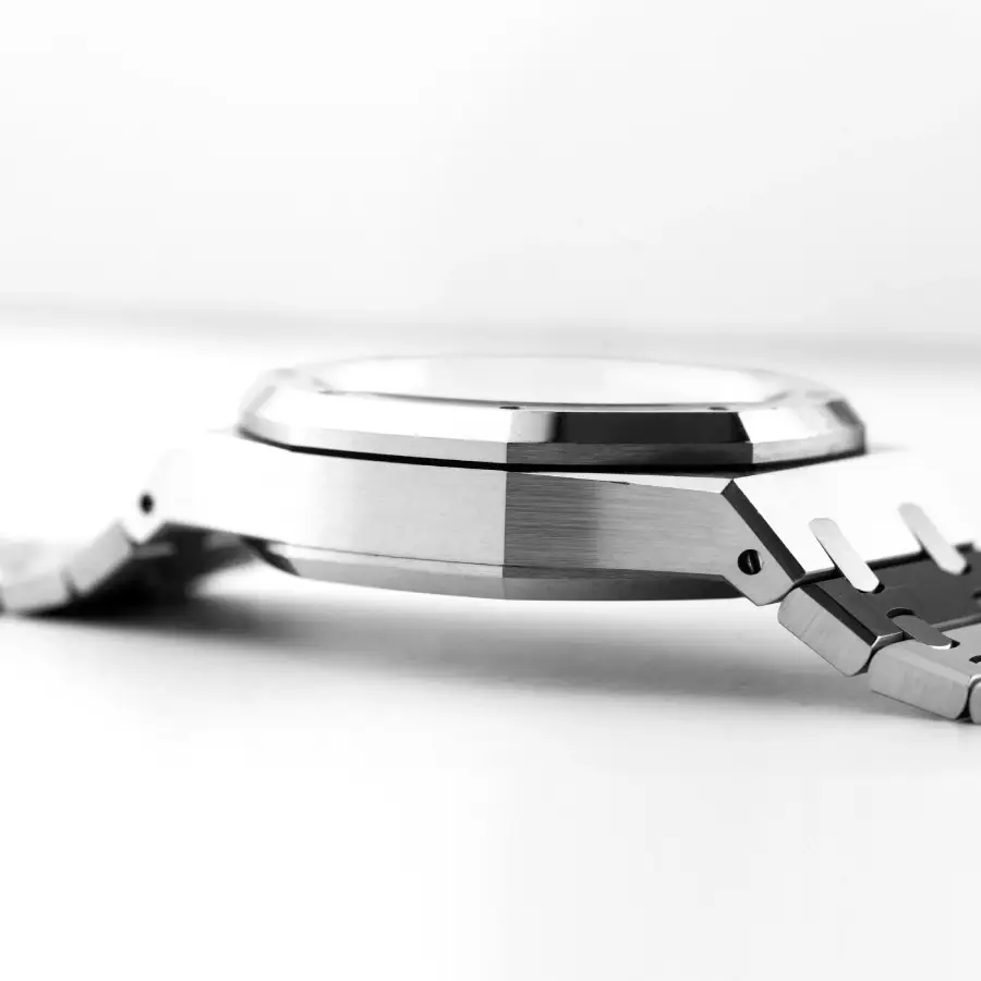 Watch gallery thumbnail 6