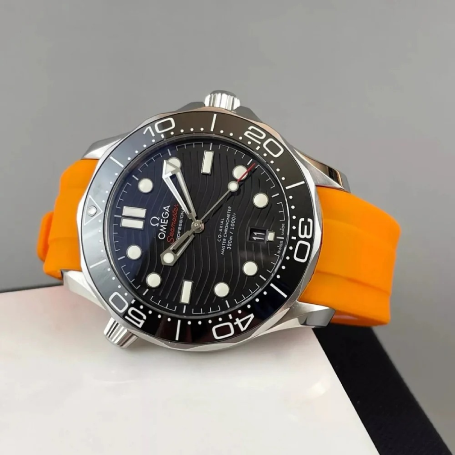 Watch gallery thumbnail 2