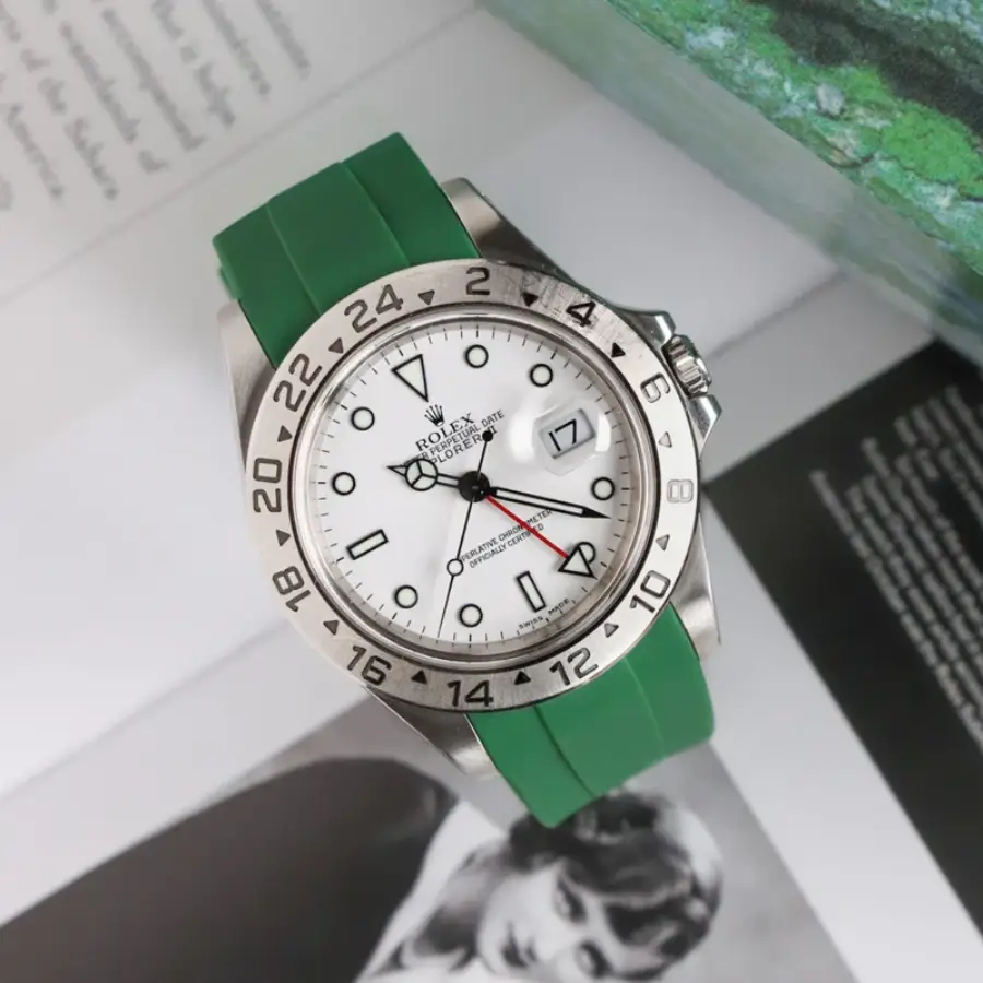 Watch gallery thumbnail 2
