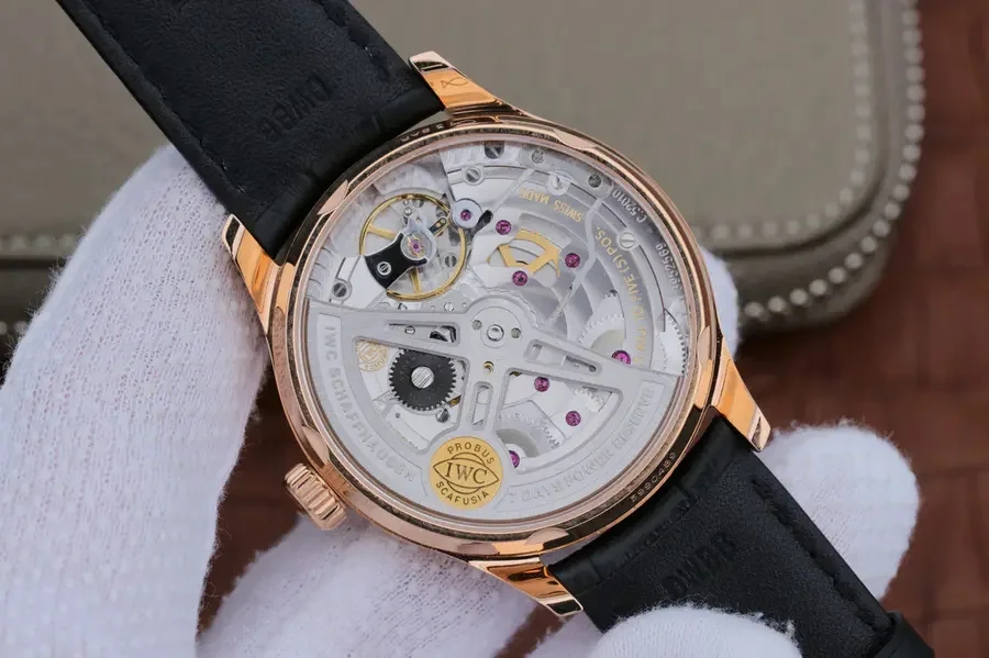 Watch gallery thumbnail 6