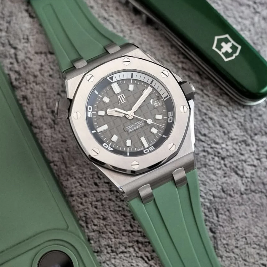 Watch gallery thumbnail 2