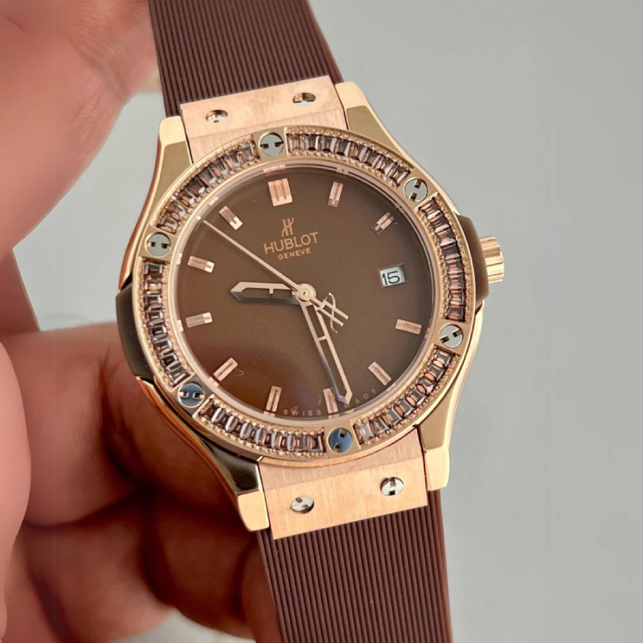 Watch gallery thumbnail 2