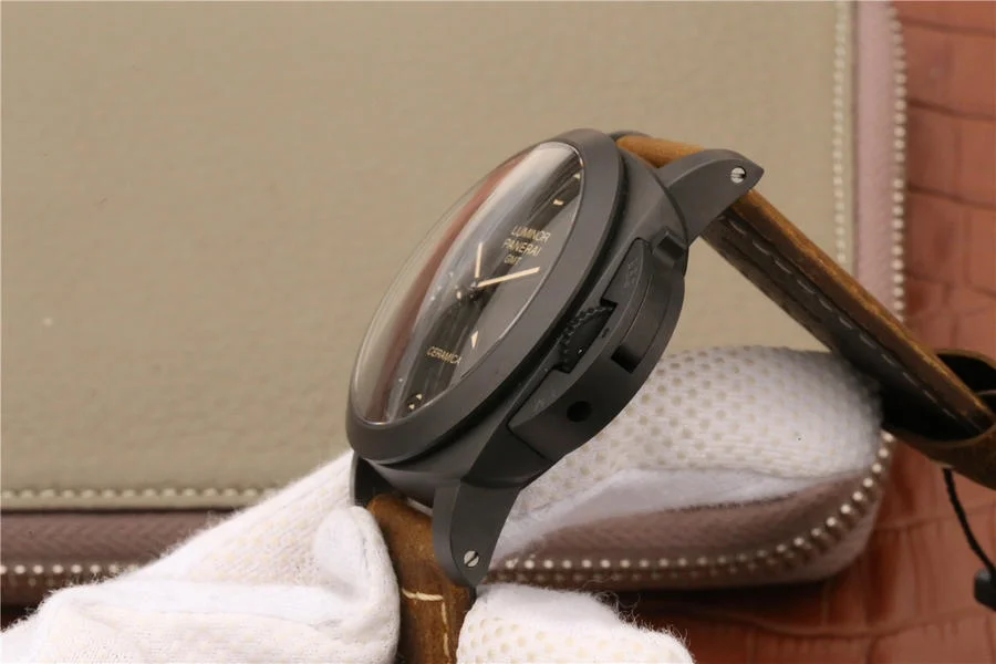 Watch gallery thumbnail 6