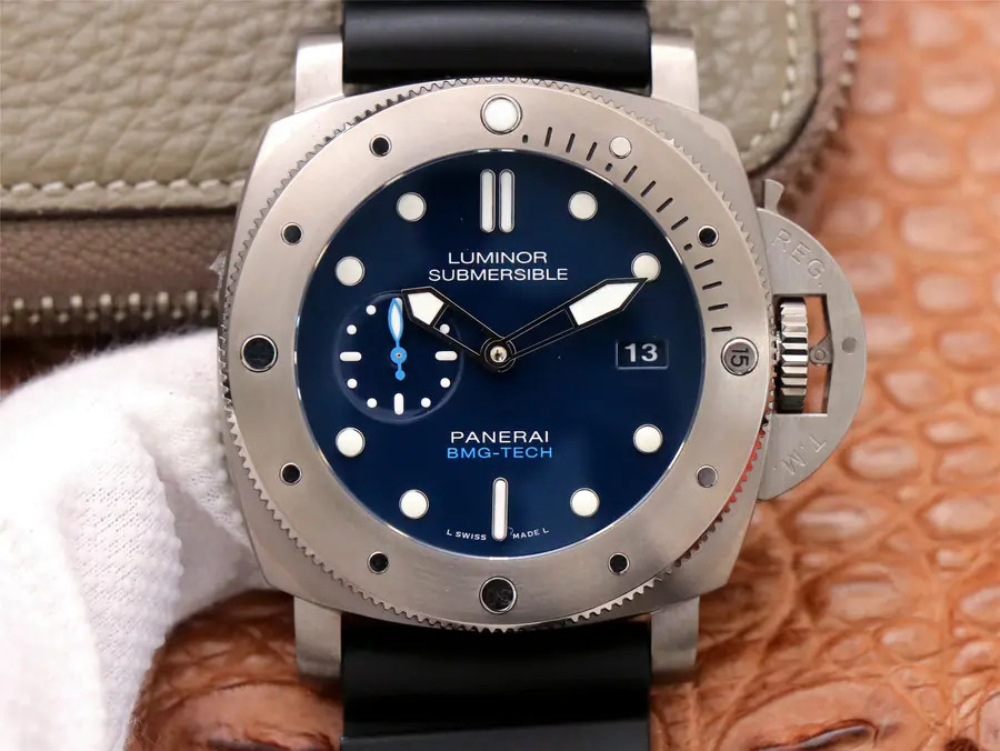 Watch gallery thumbnail 12