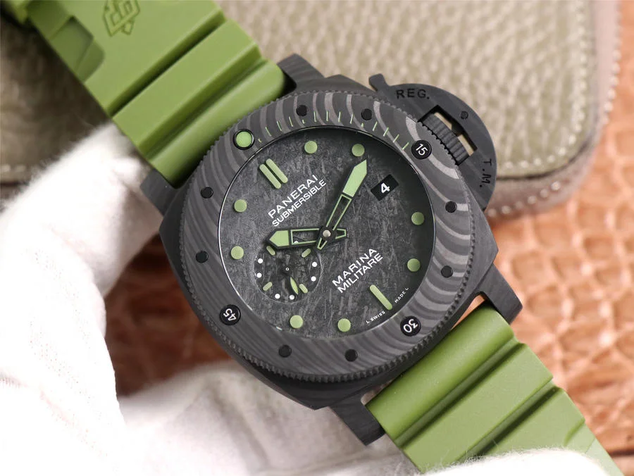 Watch gallery thumbnail 3
