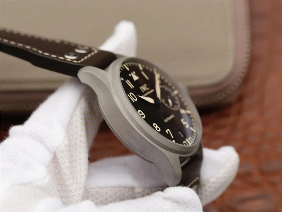 Watch gallery thumbnail 5