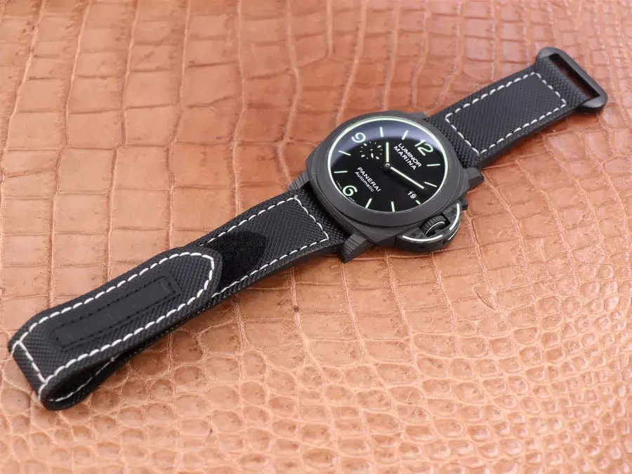 Watch gallery thumbnail 8