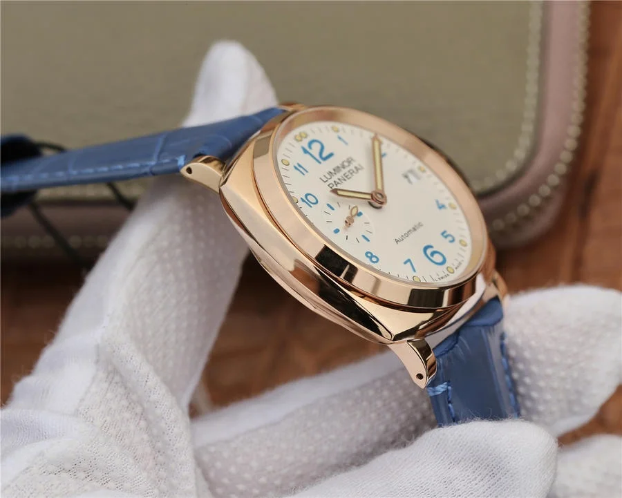 Watch gallery thumbnail 5