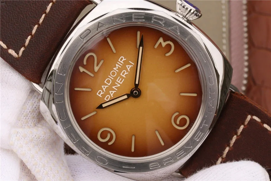 Watch gallery thumbnail 4