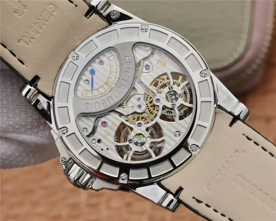 Watch gallery thumbnail 2