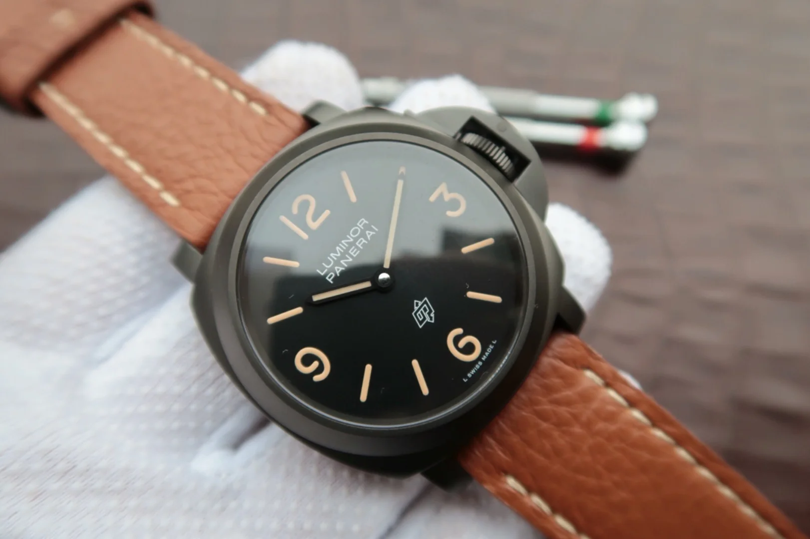 Watch gallery thumbnail 3