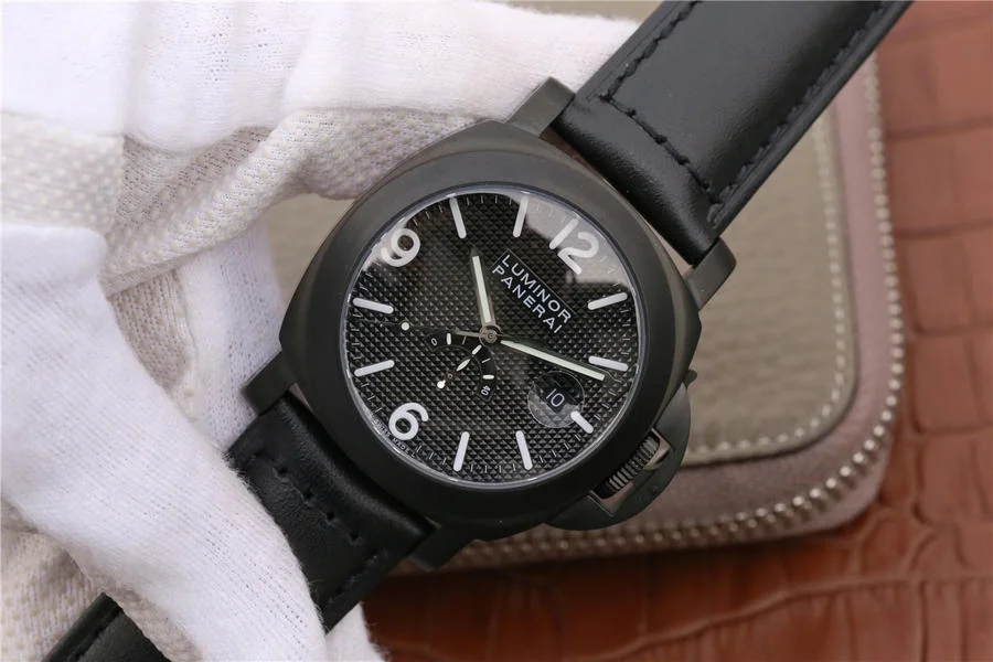 Watch gallery thumbnail 2