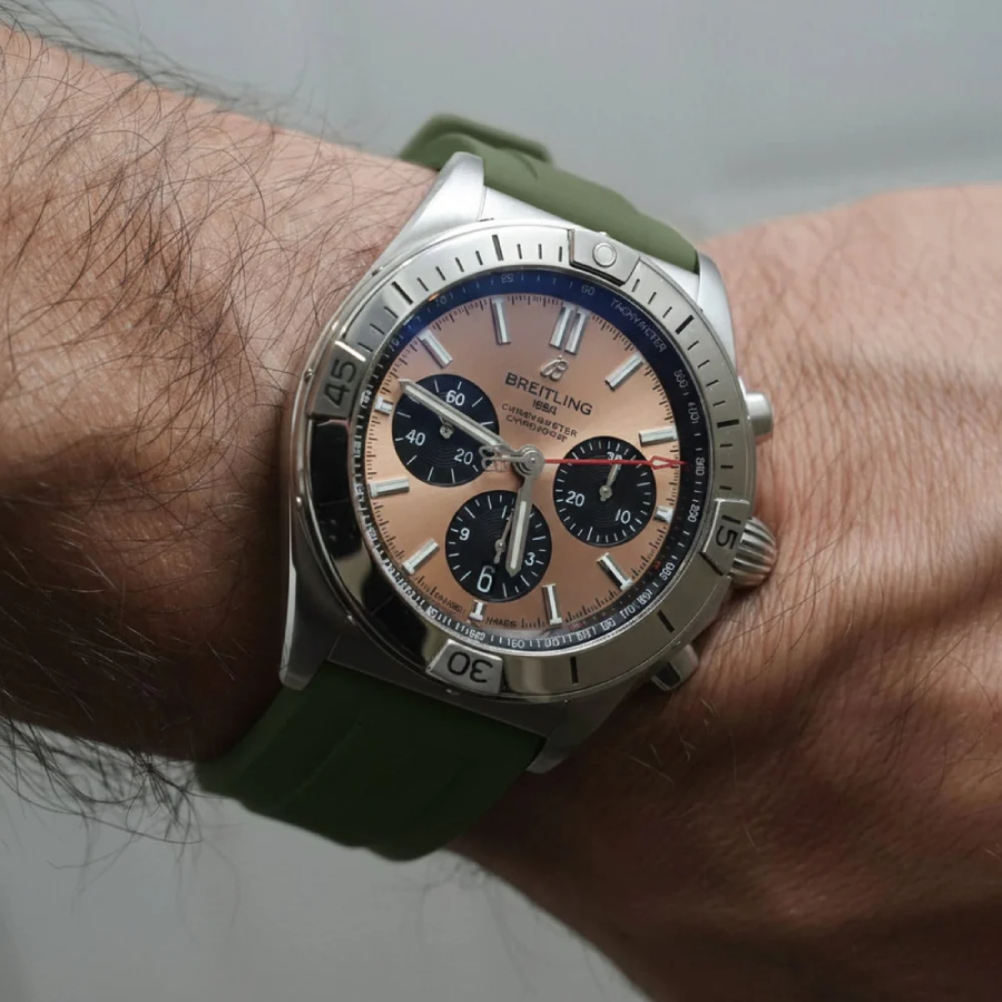 Watch gallery thumbnail 2