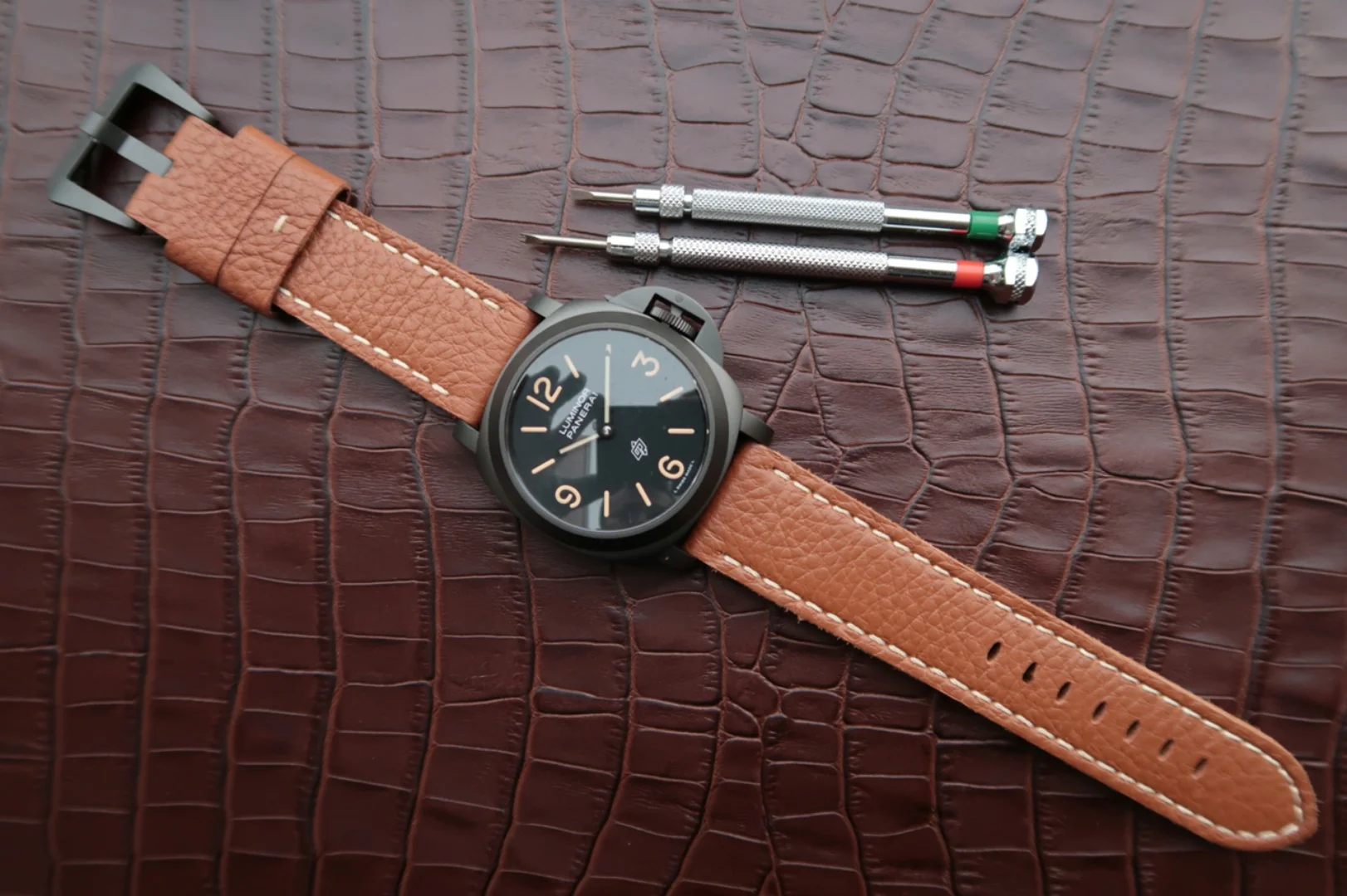 Watch gallery thumbnail 4