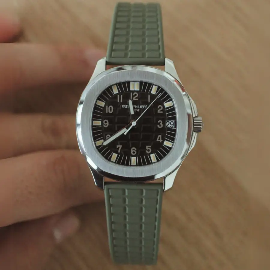 Watch gallery thumbnail 2