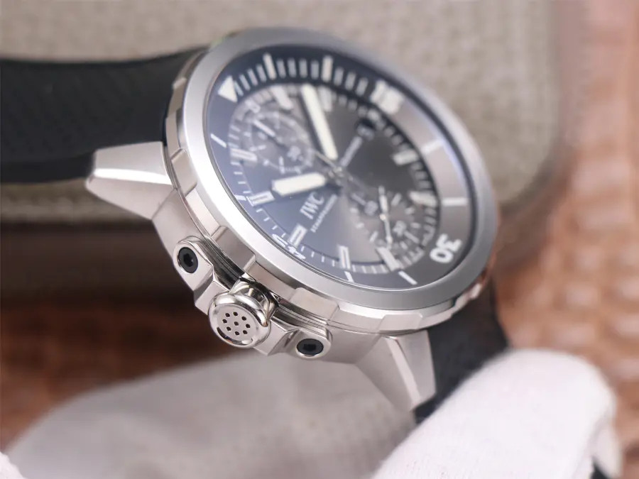 Watch gallery thumbnail 6