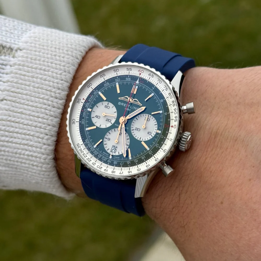 Watch gallery thumbnail 2