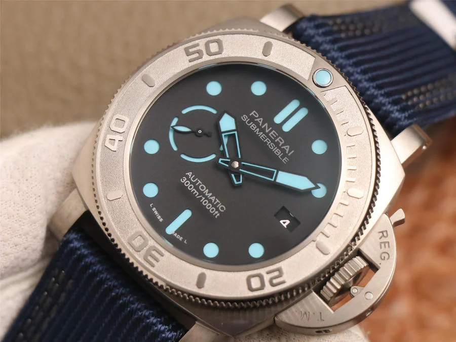 Watch gallery thumbnail 2