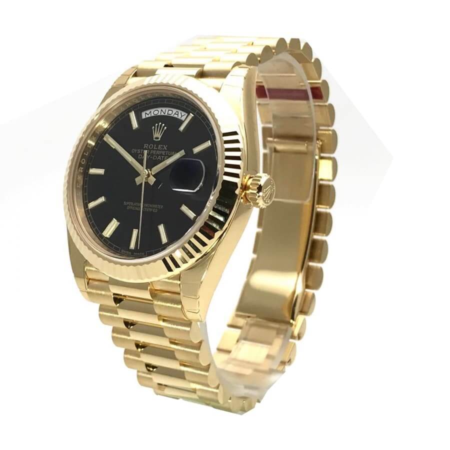 Watch gallery thumbnail 2