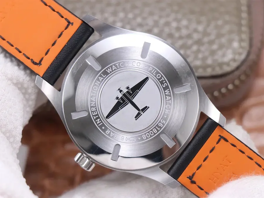 Watch gallery thumbnail 7