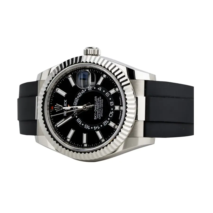 Watch gallery thumbnail 3