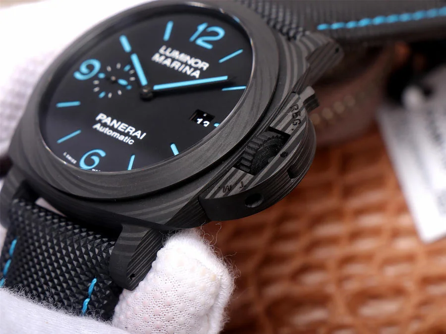 Watch gallery thumbnail 4