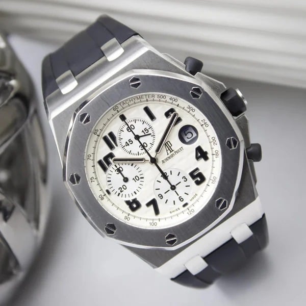 Watch gallery thumbnail 2