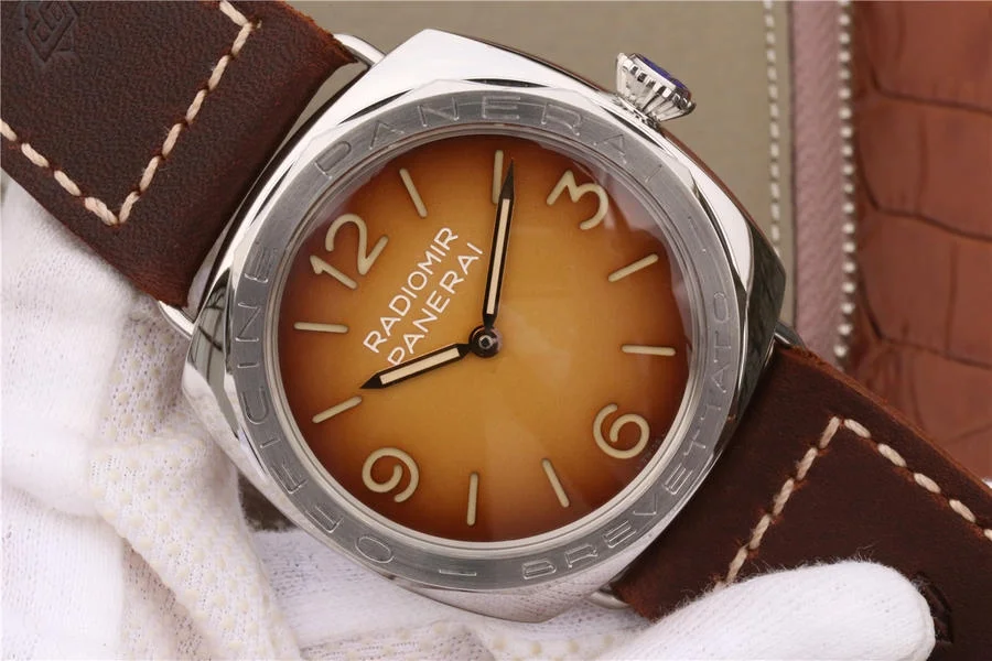 Watch gallery thumbnail 2