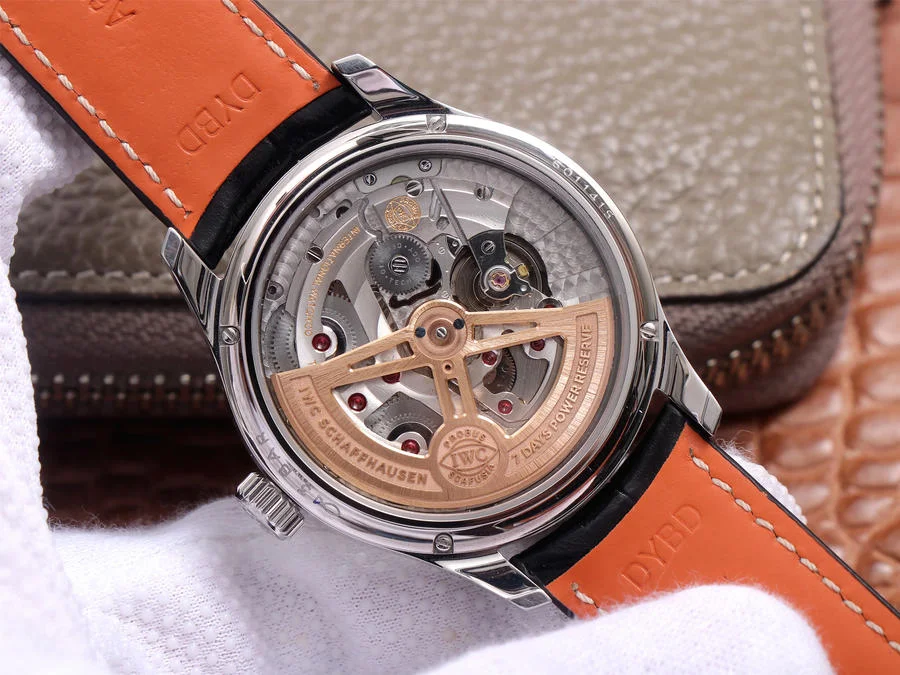 Watch gallery thumbnail 6