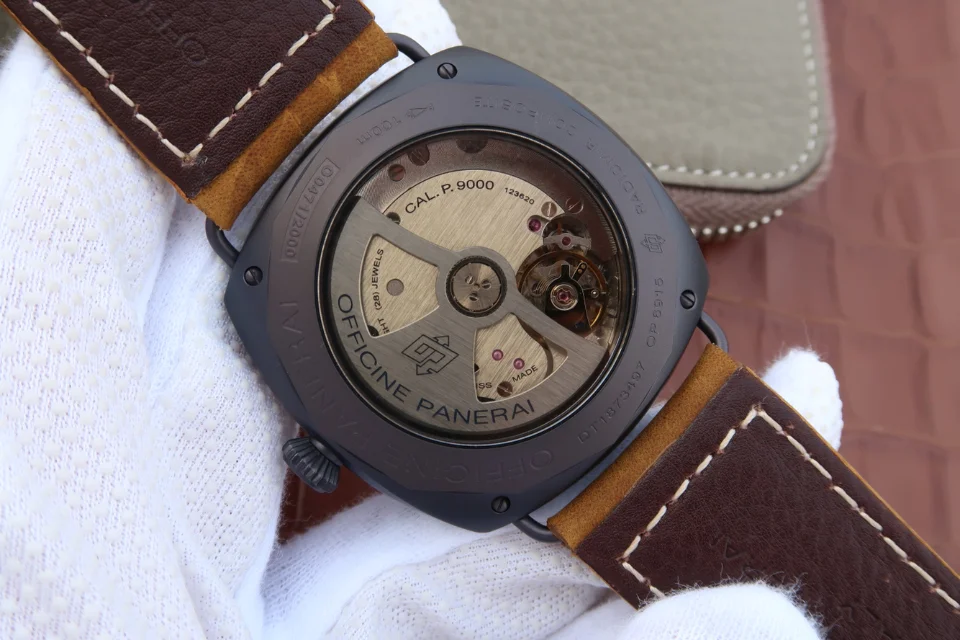 Watch gallery thumbnail 3