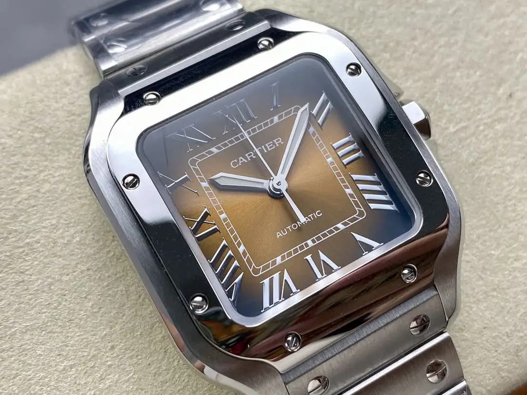 Watch gallery thumbnail 2