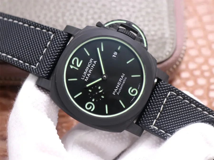Watch gallery thumbnail 2