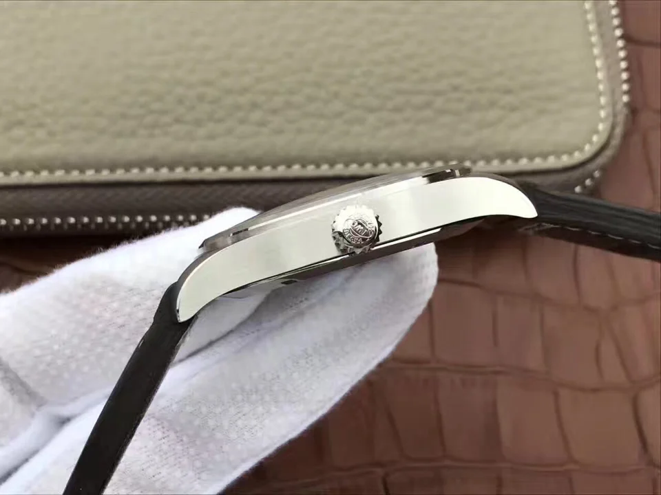 Watch gallery thumbnail 5