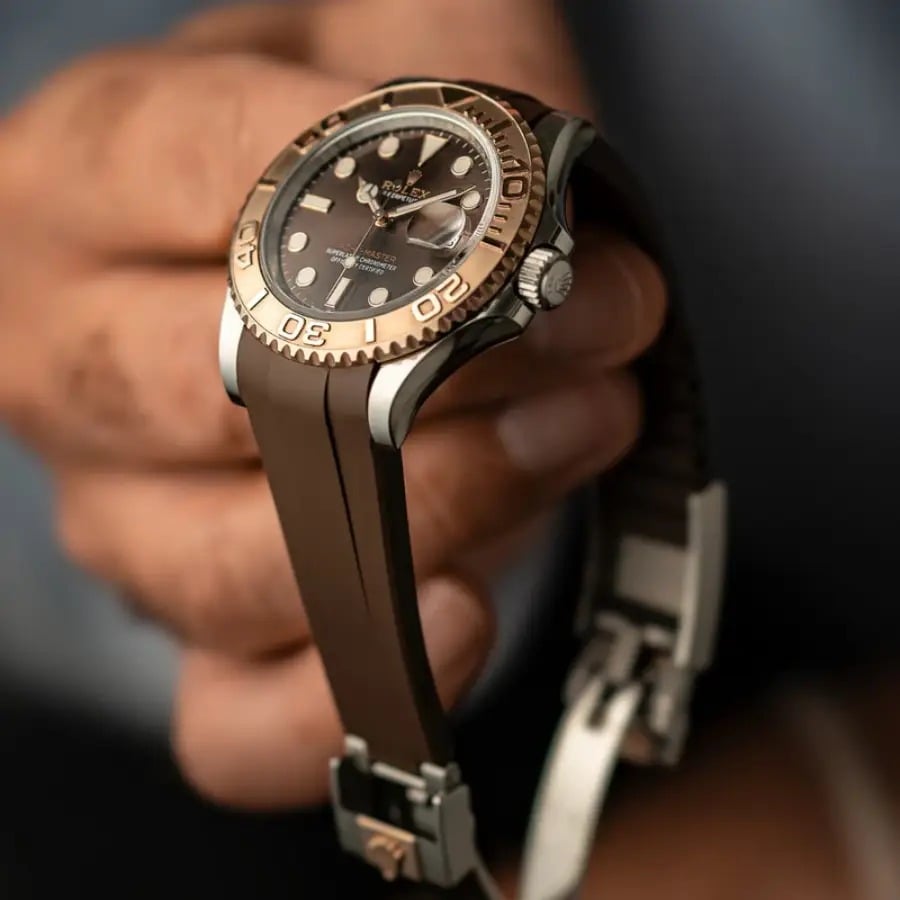 Watch gallery thumbnail 2