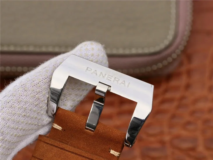 Watch gallery thumbnail 4
