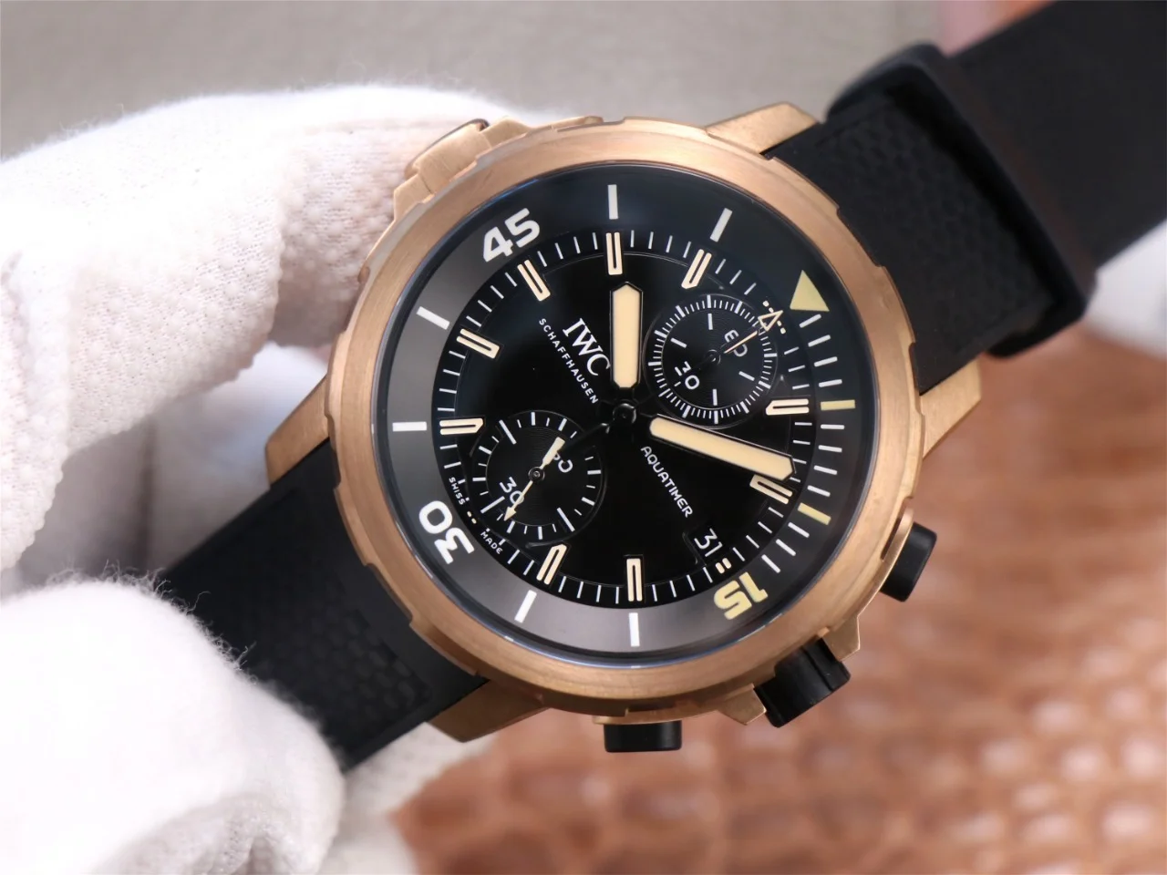 Watch gallery thumbnail 2