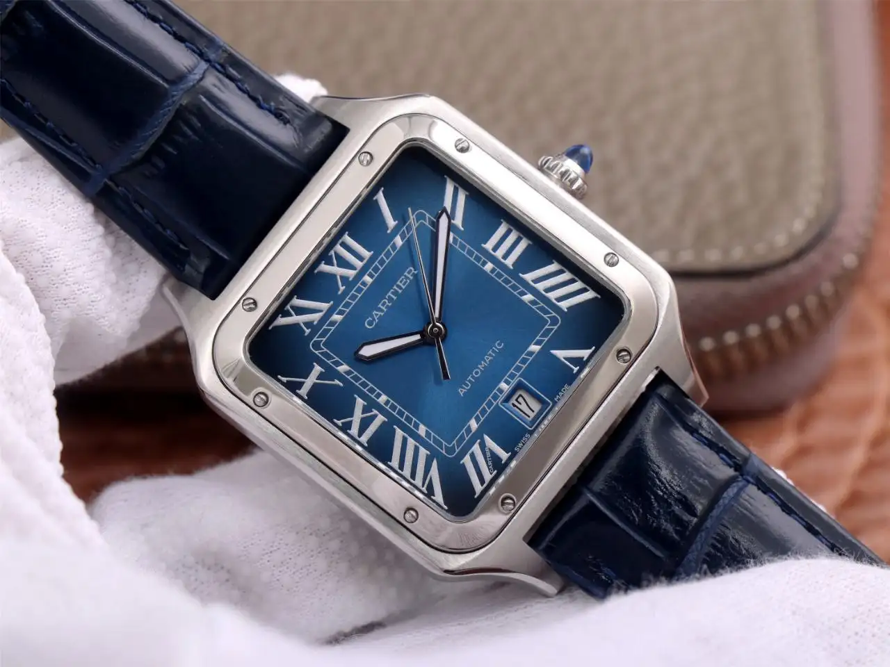 Watch gallery thumbnail 3