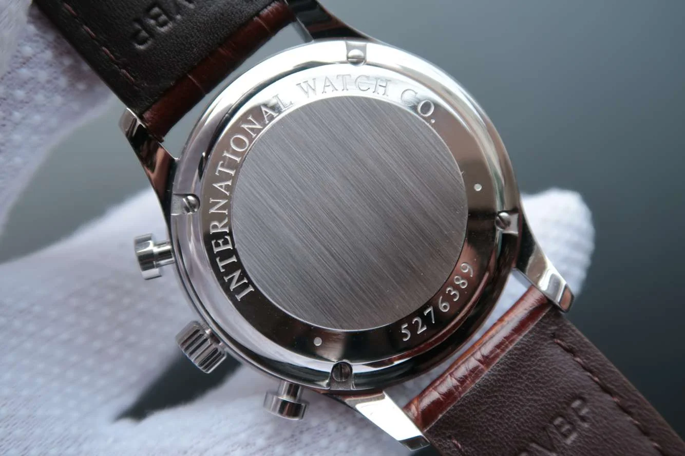 Watch gallery thumbnail 5