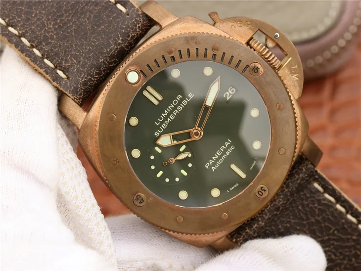 Watch gallery thumbnail 2