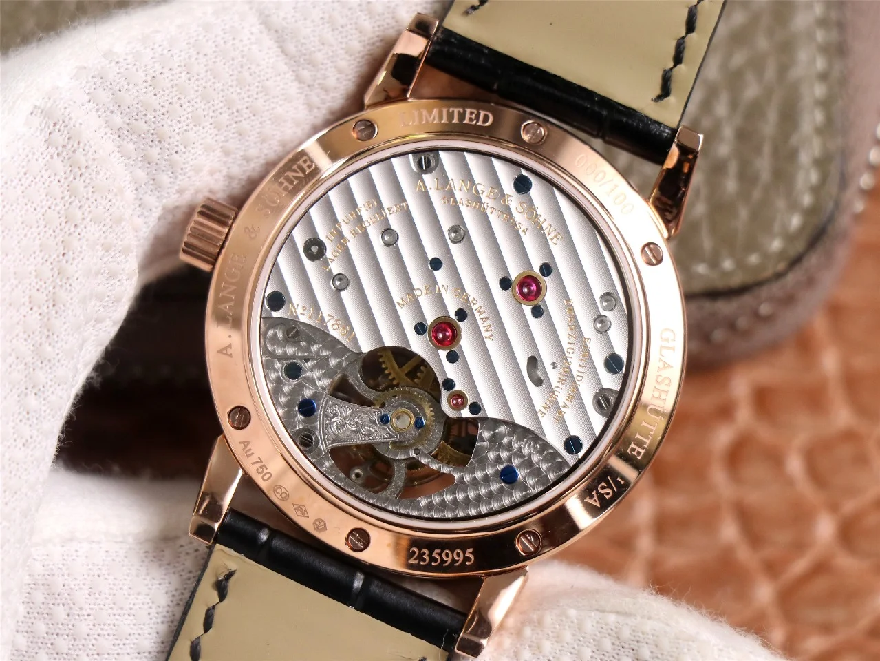 Watch gallery thumbnail 6