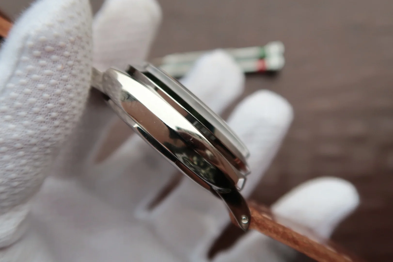 Watch gallery thumbnail 4
