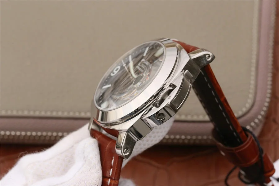 Watch gallery thumbnail 5