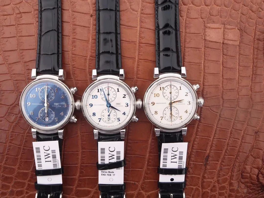 Watch gallery thumbnail 2