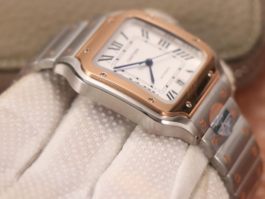 Watch gallery thumbnail 2