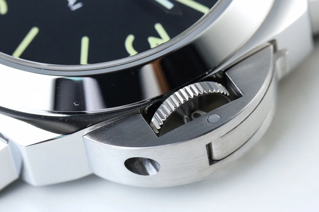 Watch gallery thumbnail 3