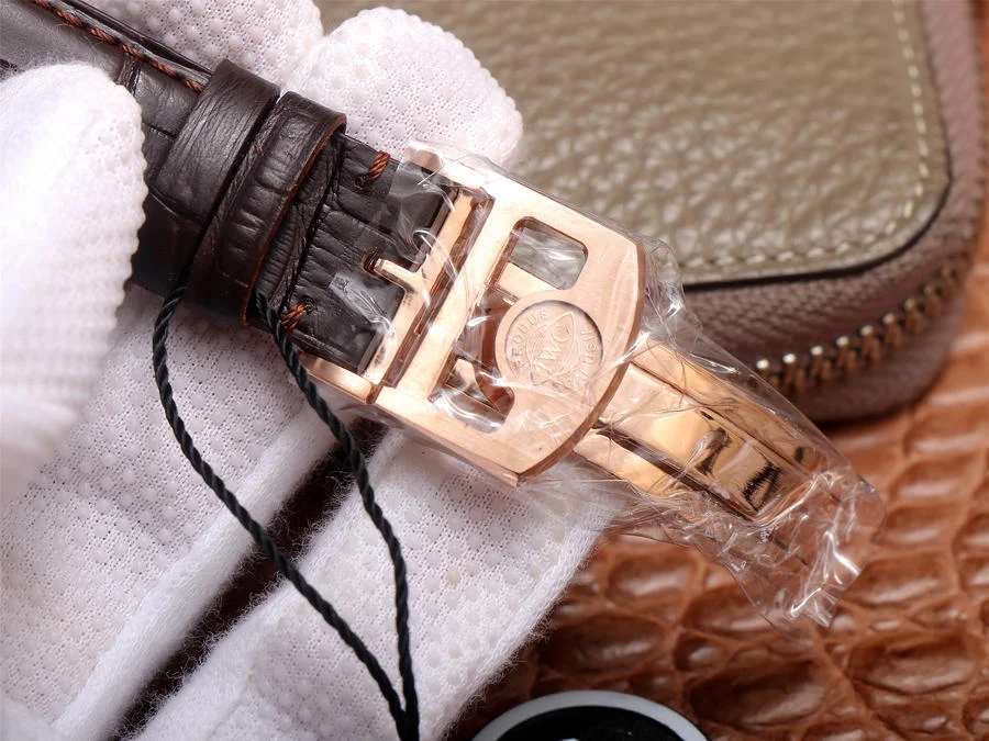 Watch gallery thumbnail 6