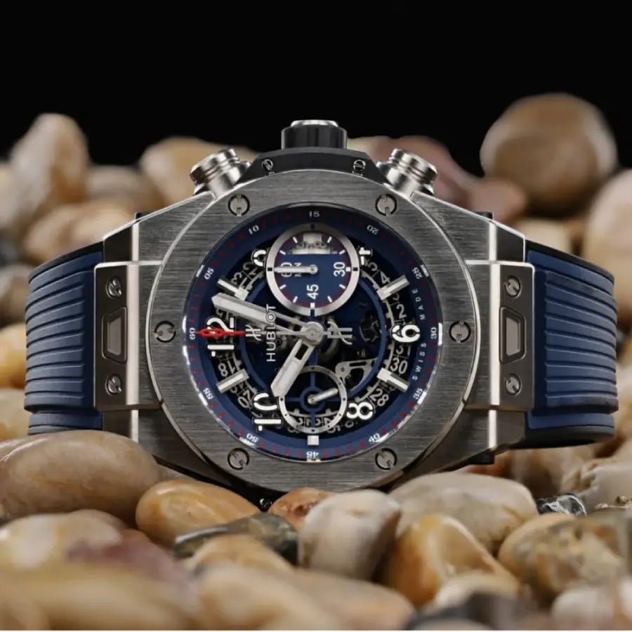 Watch gallery thumbnail 2