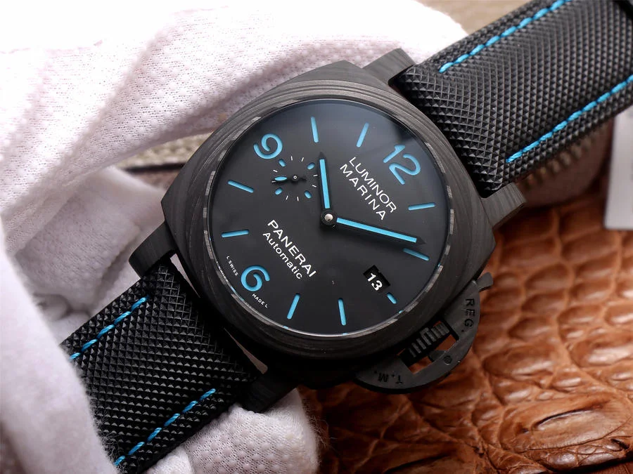 Watch gallery thumbnail 2