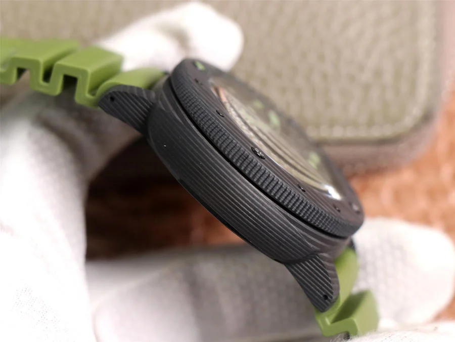 Watch gallery thumbnail 6