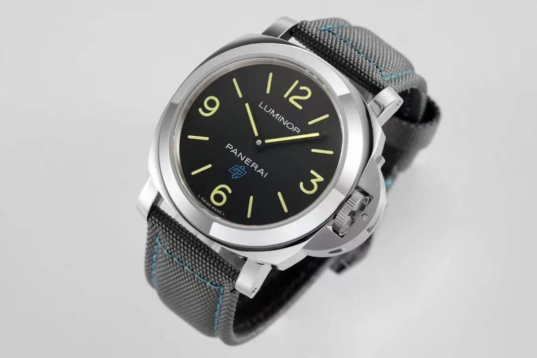 Watch gallery thumbnail 2